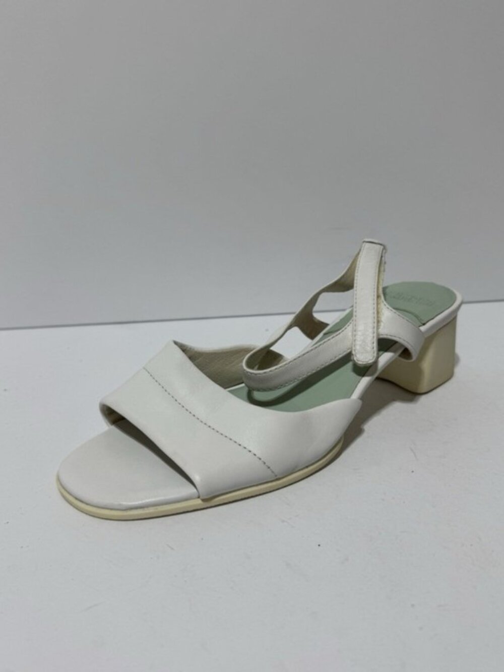 Camper Womens Katie Sandals White Size EU39 M US8.5
